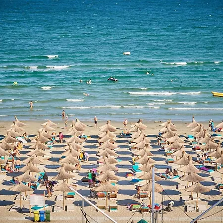 Beachfront Sea View - Pools Lejlighed