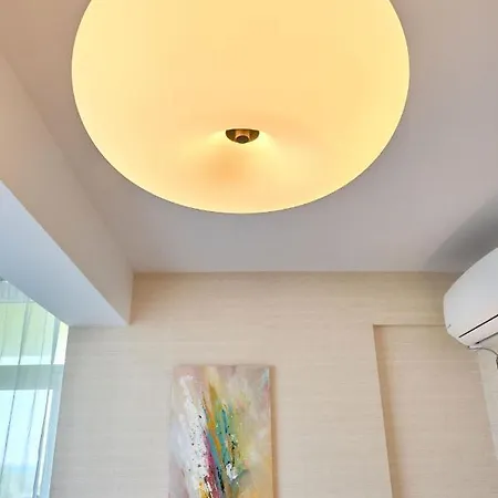 Beachfront Sea View - Pools Mamaia