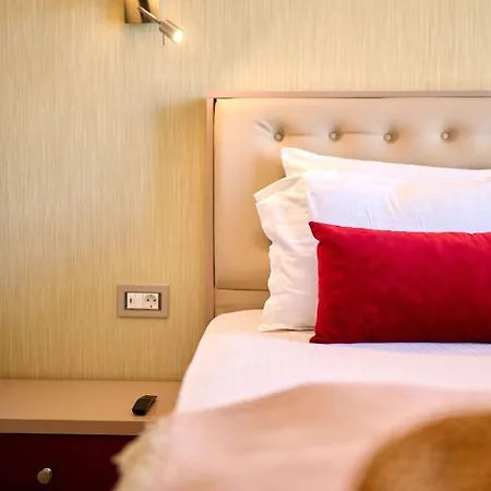 Beachfront Sea View - Pools Apartamento