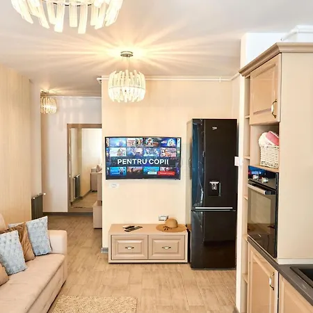 Beachfront Sea View - Pools Mamaia